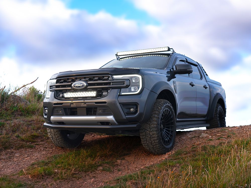 Lazer Ford Ranger Wildtrak (2023+) grillkit med Triple-R 1250