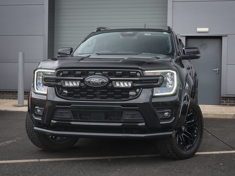 Lazer Ford Ranger Wildtrak (2023+) grillkit med Triple-R 750